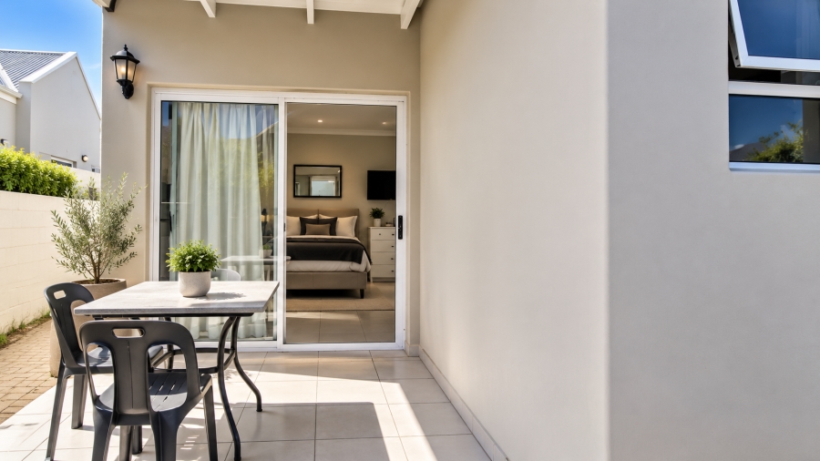 5 Bedroom Property for Sale in Laguna Sands Western Cape